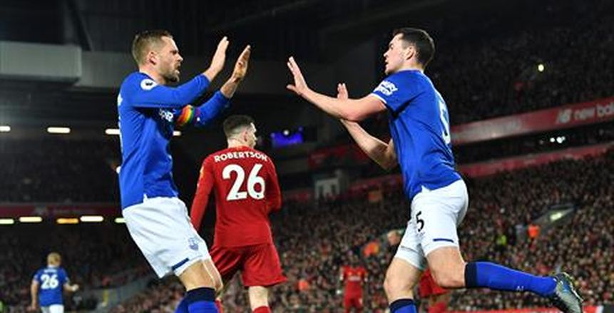 إيفرتون يفاجئ ليفربول بهدف أول مبكر في ديربي الميرسيسايد
