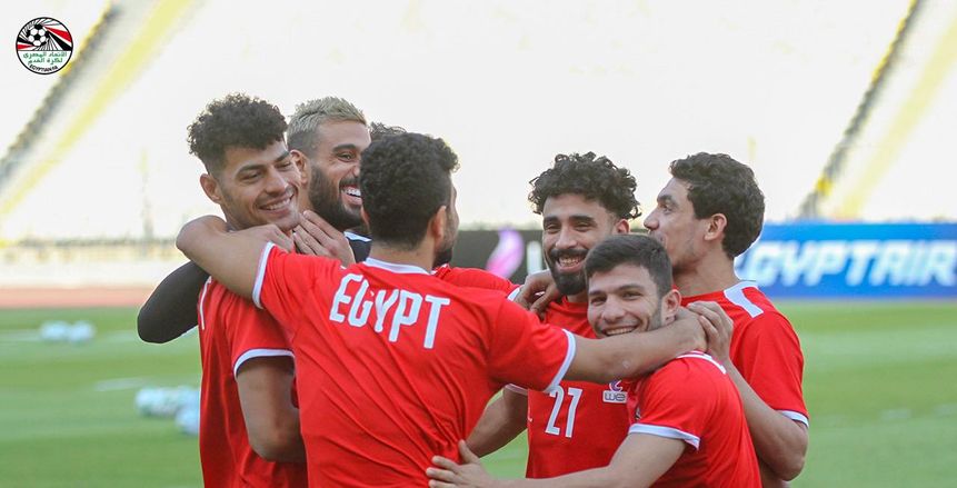 المنتخب يواصل تدريباته ببرج العرب ويحصل على راحة غدا