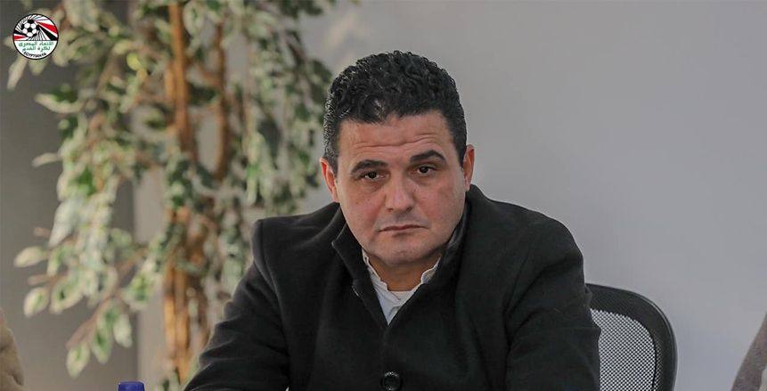 محاضرات للحكام المساعدين الواعدين في تطبيق تقنية الفيديو