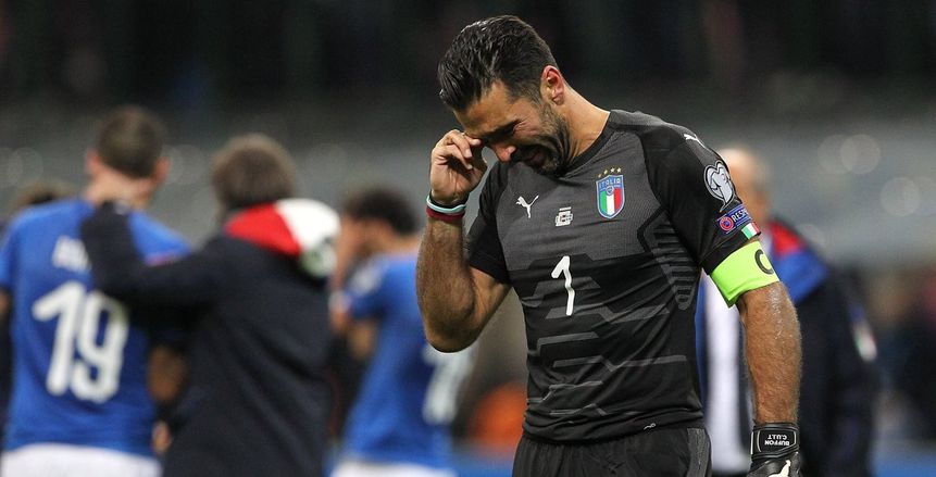 «بوفون»: نتحمل جميعا مسئولية خروج إيطاليا من سباق التأهل للمونديال