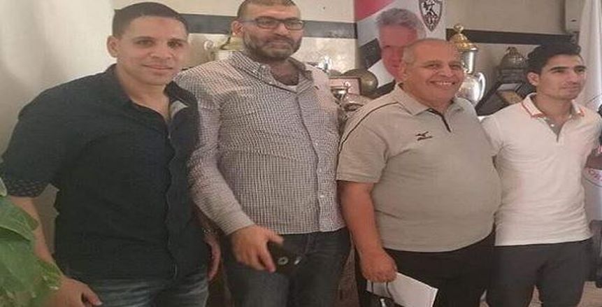 بالصور| أول ظهور لأحمد مدبولى بتيشيرت الزمالك