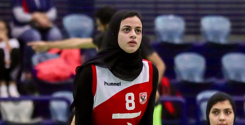 ثريا محمد تعود لفريق سلة الأهلي بعد انتهاء فترة تأهيلها من الصليبي
