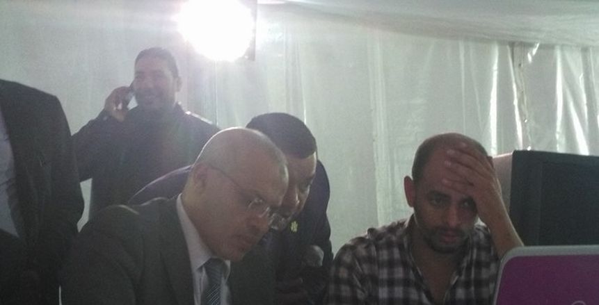 بالصور| طبيب الزمالك شارك فى تجميع أصوات الناخبين