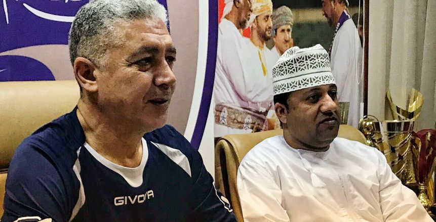 محمد عمر يعرب عن سعاتده بعد توليه مهمة صحم العماني