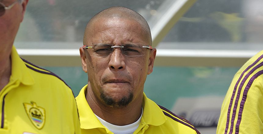 كارلوس ونيفيل على رأس المرشحين لتدريب منتخب غانا