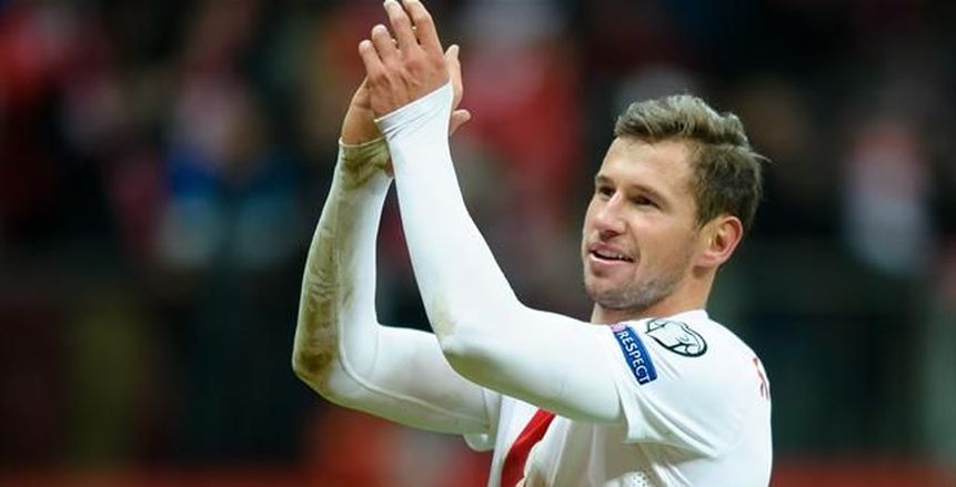 إنتر ميلان يراقب موقف لاعب وسط باريس سان جيرمان
