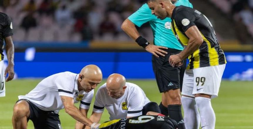 إصابة بنزيما تُقلق اتحاد جدة قبل مواجهة الأهلي في كأس العالم للأندية