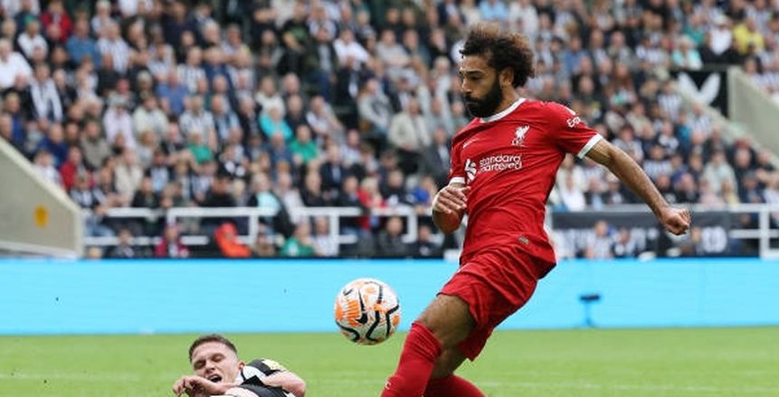 عاجل.. إعلامي سعودي: محمد صلاح وقع لاتحاد جدة ويحضر مباراة الهلال غدا