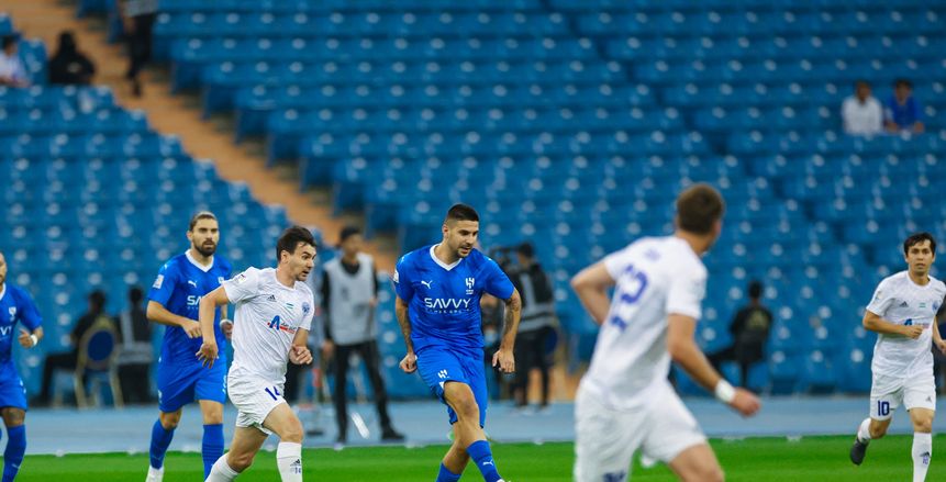جدول ترتيب الدوري السعودي قبل مباريات اليوم.. التعاون يخطف الصدارة من الهلال