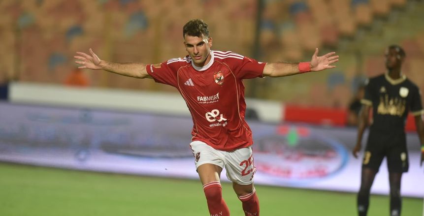 زيزو يرد على عبد الواحد السيد.. ويكشف تفاصيل عقده مع الزمالك بالأرقام