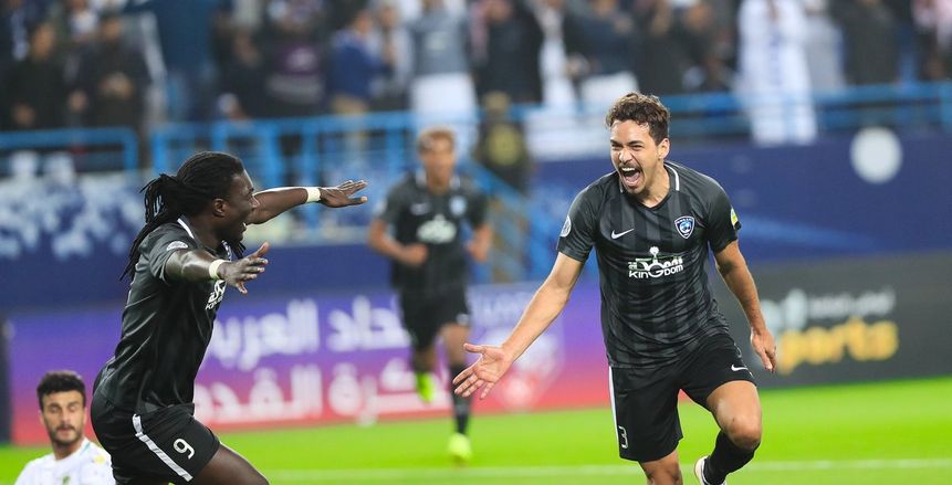 نصف نهائي كأس زيد.. الأهلي يُنهي الشوط الأول متقدمًا على الهلال بهدف نظيف