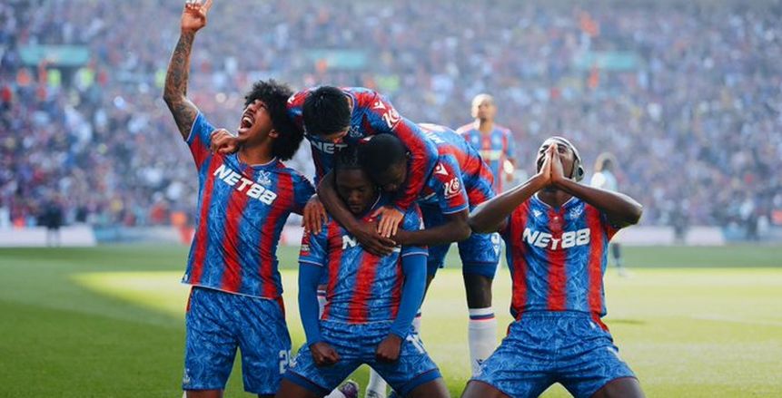 كريستال بالاس يهزم مانشستر سيتي ويتوج بلقب كأس الاتحاد الإنجليزي للمرة الأولى في تاريخه