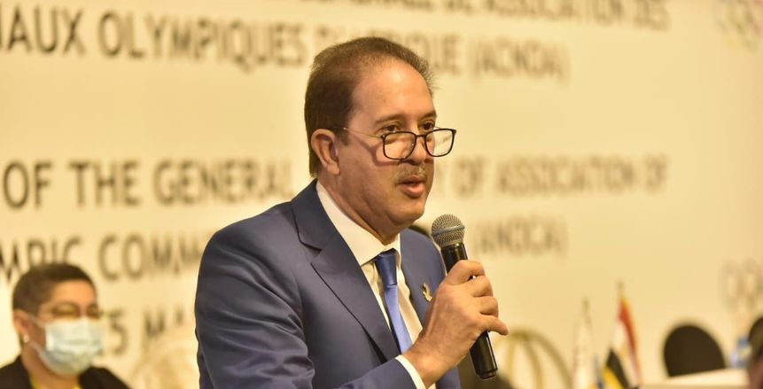 الجزائري مصطفى براف يفوز بمنصب رئاسة «أنوكا» (صور)