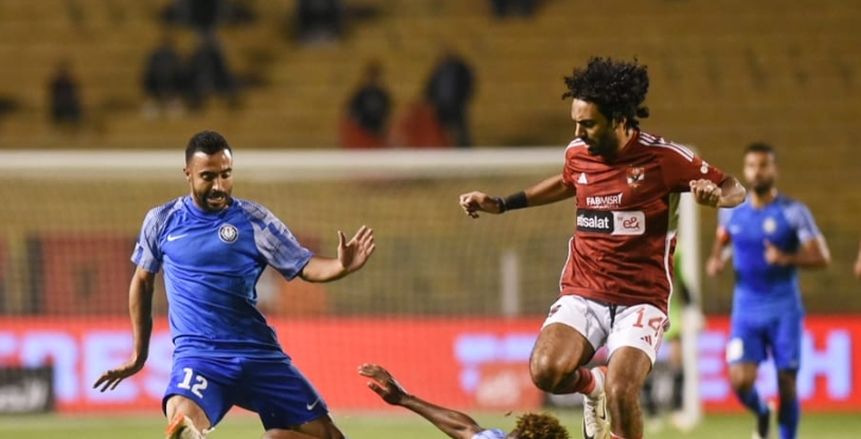 موعد مباراة الأهلي وسموحة في الدوري والمعلق.. هل يحسم الأحمر اللقب؟
