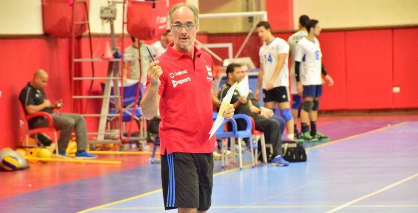 ميراندا: تجربة ودية شباب الطائرة مفيدة للتعود على القوانين الجديدة