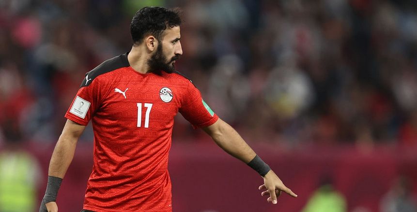 إصابة مهند لاشين أمام أنجولا وخروجه من المباراة