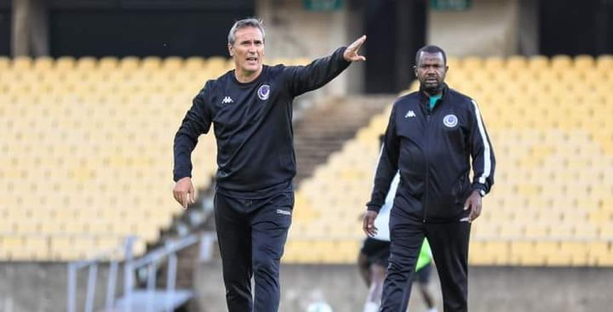 مدرب الهلال: واجهنا الأهلي من أجل الفوز.. لكننا نلعب أمام بطل إفريقيا