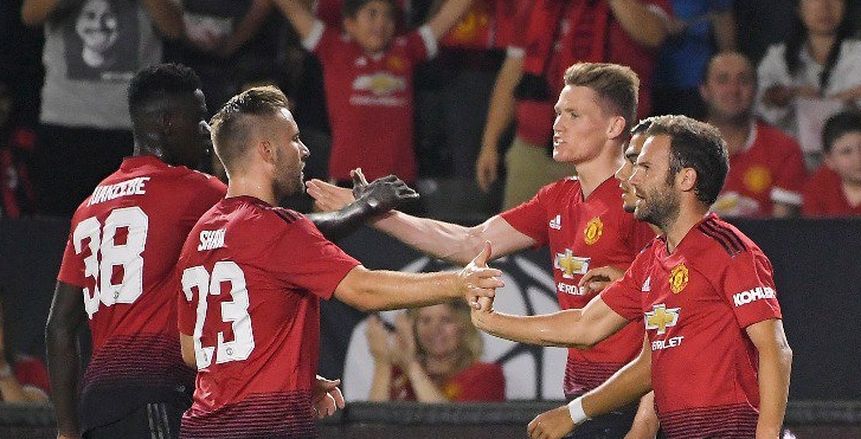 الدوري الإنجليزي| شاهد.. البث المباشر لمباراة «مانشستر يونايتد وبيرنلي»