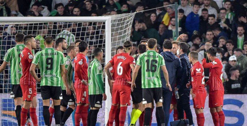 الاتحاد الإسباني يعلن استكمال مباراة ريال بيتيس وإشبيلية بدون جماهير