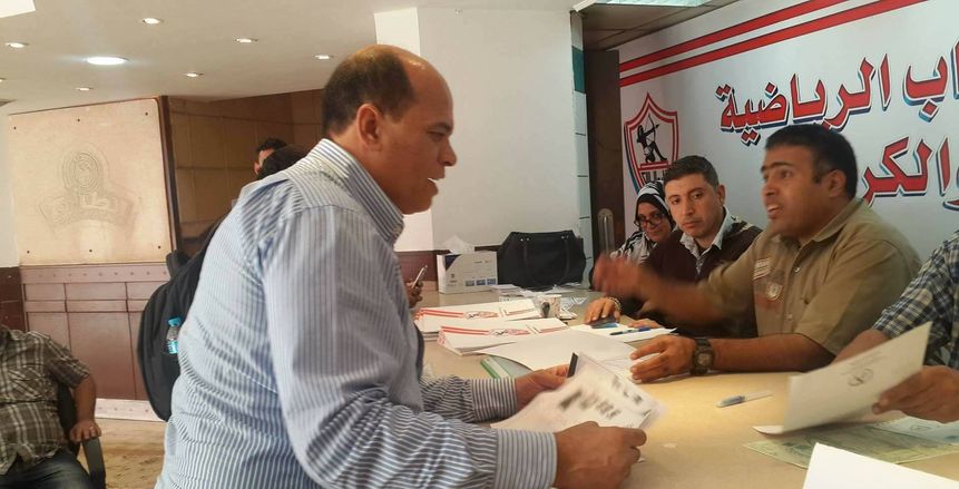 بالصور| هشام يكن يتقدم باوراق ترشحه لعضوية مجلس نادي الزمالك