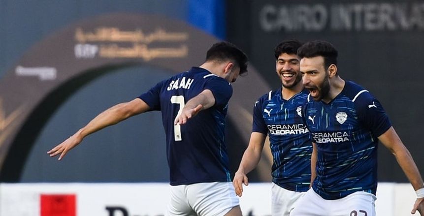 صلاح محسن وميدو جابر وعنتر في هجوم سيراميكا ضد المصري بنهائي كأس الرابطة