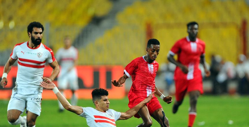 بسبب "خناقة" ديكاداها.. ميتشو يهدد لاعبي الزمالك بدكة البدلاء