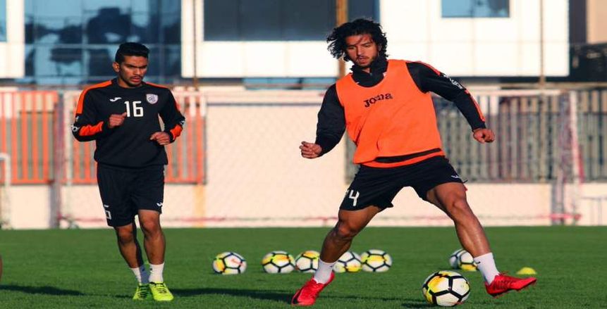 "عمرو بركات" أساسيا في تشكيل الشباب لمواجهة النصر
