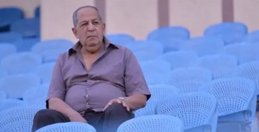 نجوم الإسماعيلي يشاركون في تشييع جثمان محسن أبو جريشة نجم الدراويش السابق.. فيديو