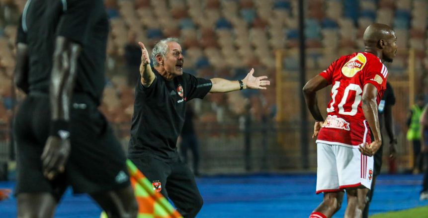 عاجل.. مفاجأت في أسباب مطالبة كولر برحيل بيرسي تاو عن الأهلي