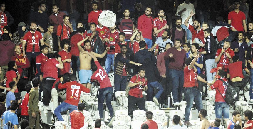 مدرسة المشاغبين تُهدّد الكرة المصرية.. وخسائر بالجملة فى موقعة «مونانا»