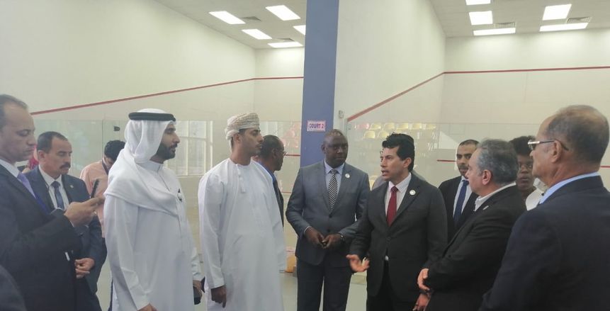 5 وزراء أجانب يتفقدون مدينة الشباب والرياضة بشرم الشيخ