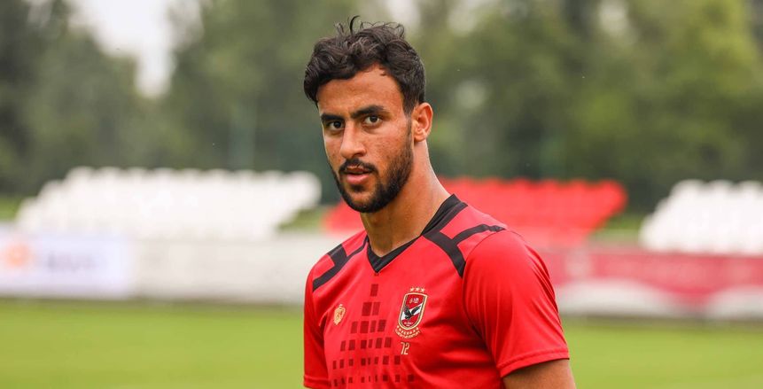 كدمة قوية لأحمد علاء في ودية الأهلي وفريق الشباب