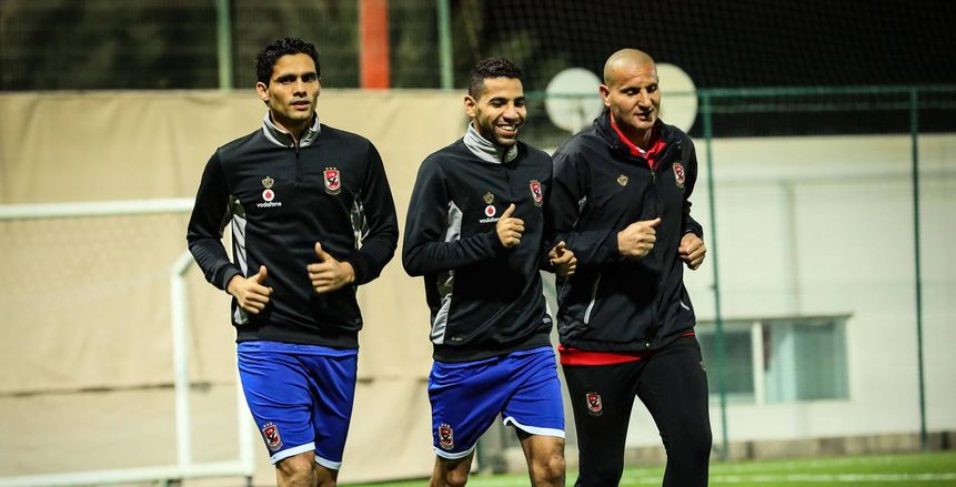 "مؤمن ونجيب وربيعة" يواصلون التأهيل في الأهلي
