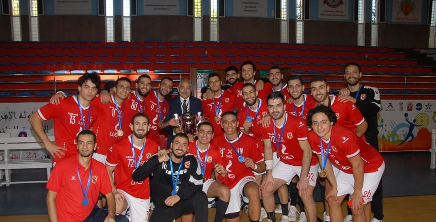نائب رئيس الأهلي لـ«الوطن»: فريق اليد يستحق الإشادة بعد حسم «كأس الكؤوس»