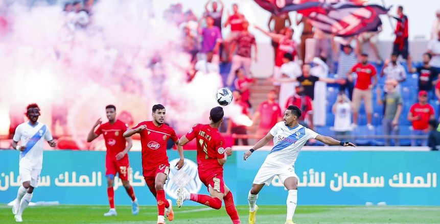 الهلال يفوز على الوداد ويتأهل رفقة السد لربع نهائي البطولة العربية