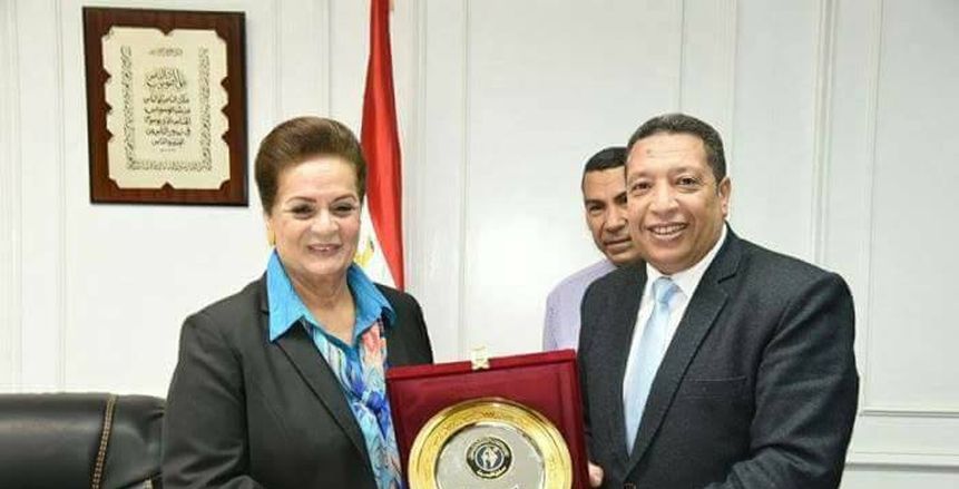 طلب لمحافظ البحيرة بتخيص 5 أفدنة لنادي دمنهور