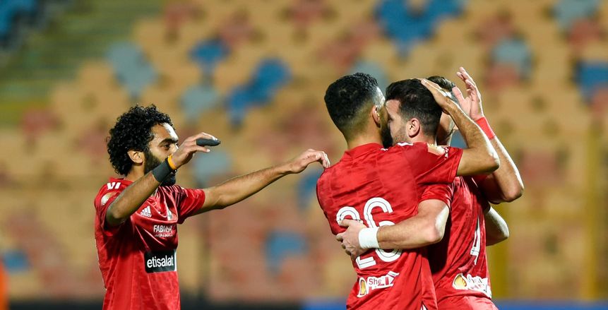 الأهلي يعود لصدارة الدوري بثلاثية ممتعة أمام فاركو