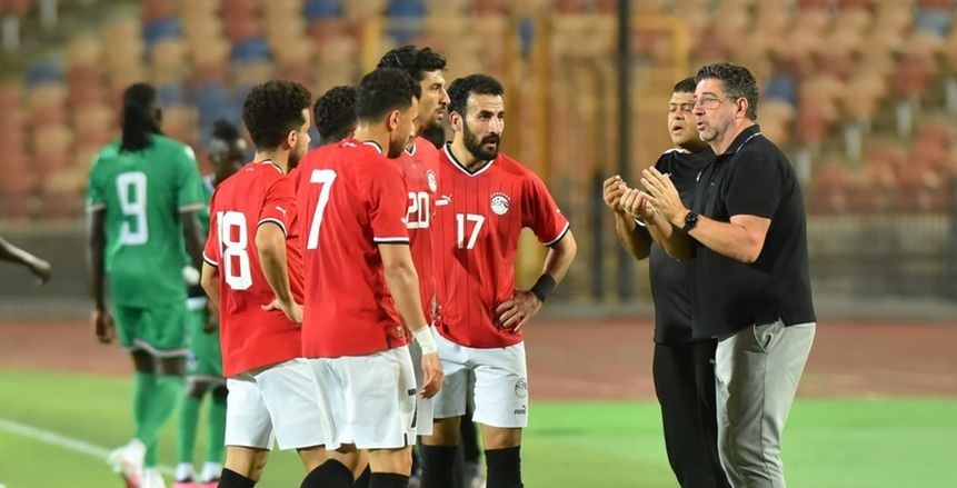 بالأسماء.. فيتوريا يطيح بـ28 لاعبا من القائمة النهائية لمنتخب مصر في أمم أفريقيا