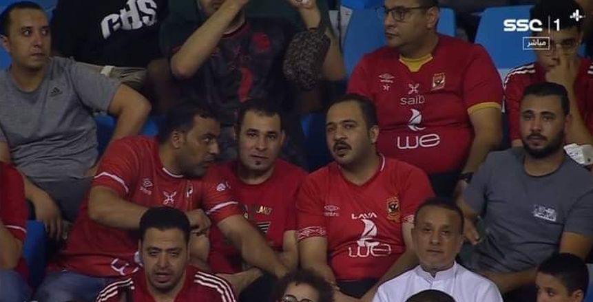 جماهير الأهلي تساند الخليج السعودي بسبب محمد شريف