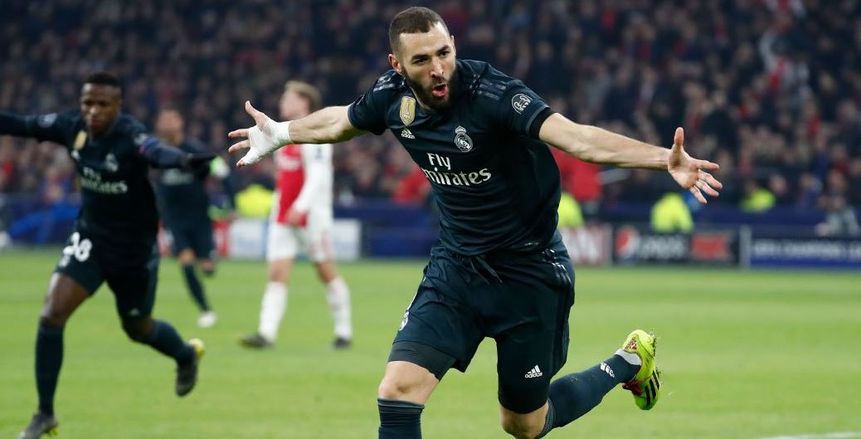 بالفيديو| ريال مدريد يهزم أياكس بثنائية.. ويضع قدمًا بربع نهائي دوري الأبطال