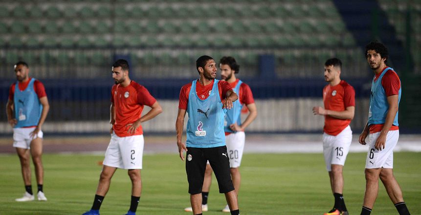 بالفيديو| كواليس معسكر المنتخب قبل مباراة مصر وزيمبابوي: التزام وجدية