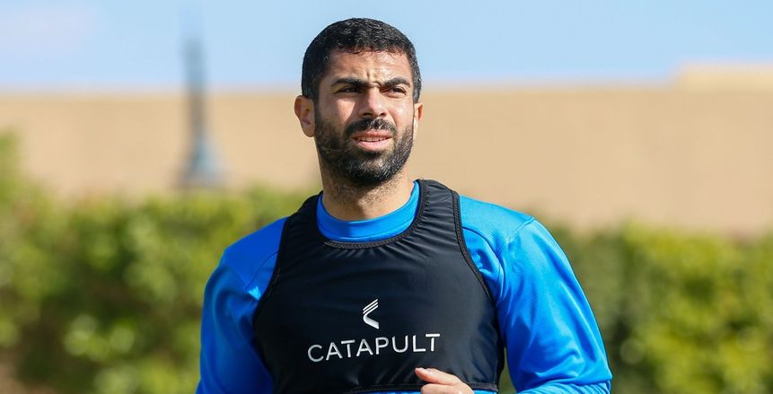 الحديدي لـ«الوطن»: أحمد فتحي يحترم إدارة بيراميدز ولم يتواصل مع الأهلي