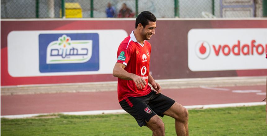 بالفيديو| رامي ربيعة يغادر مباراة الأهلي وإطلع برة للإصابة