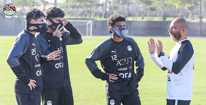 لأول مرة.. قياسات بدنية للاعبي منتخب الشباب بأجهرة team polar system