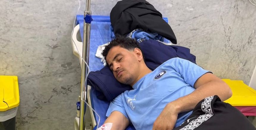 طبيب بيراميدز يكشف تطورات الحالة الصحية لـ أحمد توفيق بعد حجزه بالمستشفى