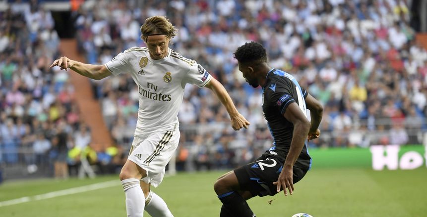 بالفيديو.. ريال مدريد يُحصن قمة الليجا برباعية في مرمى غرناطة
