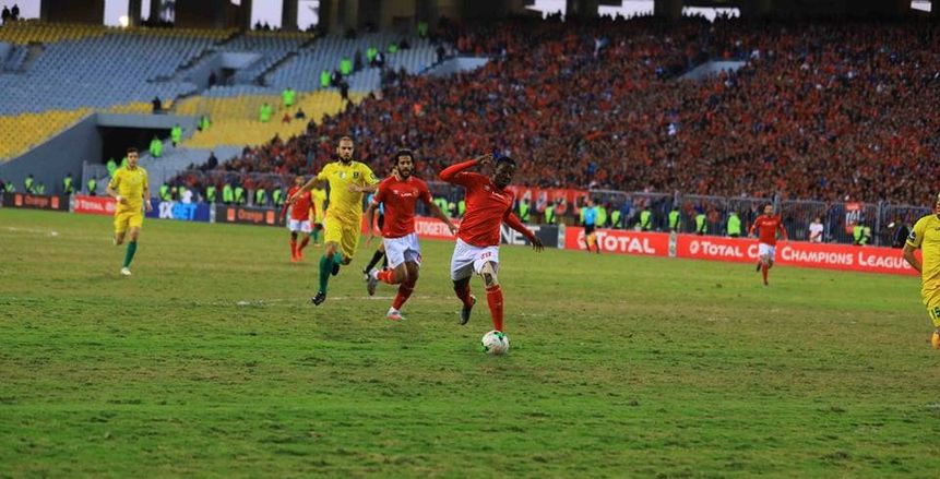ثلاثي الأهلي يحتفل بـ«معلول» بعد «أسيست» الهدف الثاني
