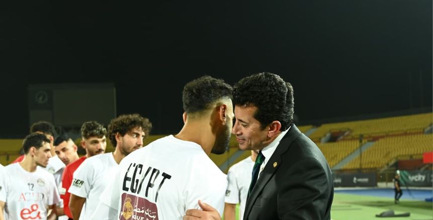 وزير الرياضة يشهد مران المنتخب الوطني قبل مواجهة إثيوبيا بتصفيات كأس العالم (صور)