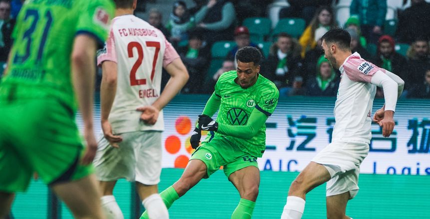مرموش يشارك في تعادل قاتل لفولفسبورج ضد أوجسبورج بالدوري الألماني