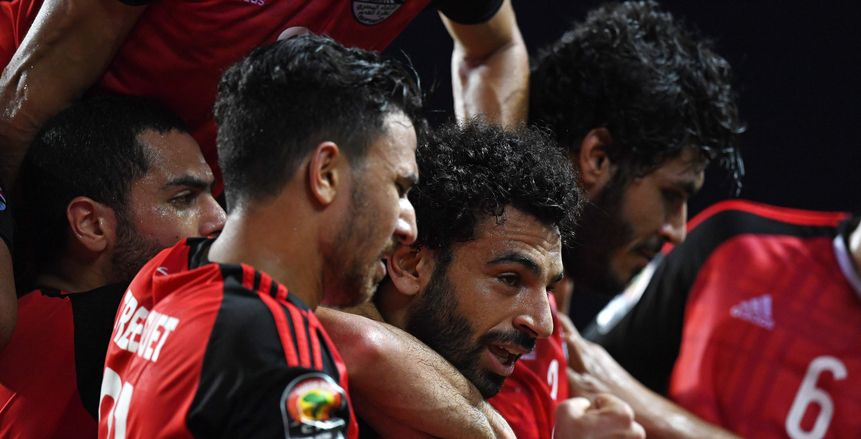 بالفيديو| رقص وإحتفال جنوني للاعبي المنتخب في غرفة الملابس